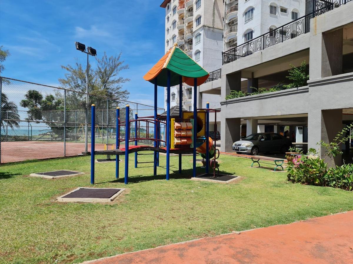Sunshine Bay Resort Port Dickson Ngoại thất bức ảnh